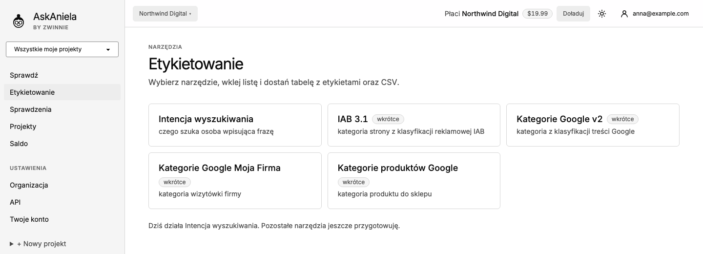Strona Etykietowanie z kafelkiem Search Intent i pozostałymi narzędziami oznaczonymi jako wkrótce